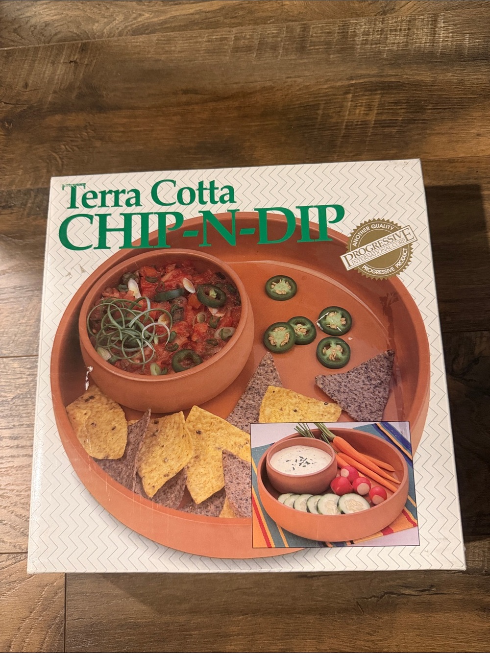 Terra Cotta Chip-N-Dip Serving Set - Terra Cotta